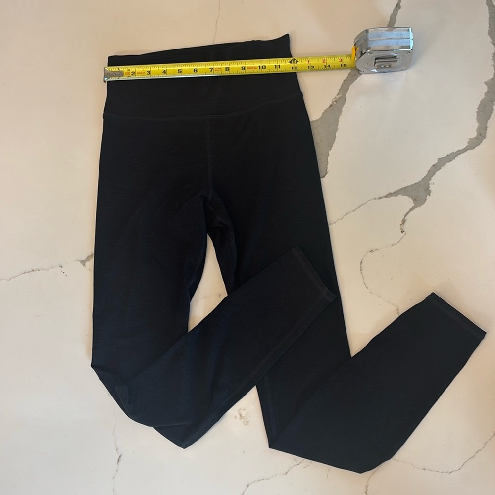 Vuori Black High-Waist Leggings